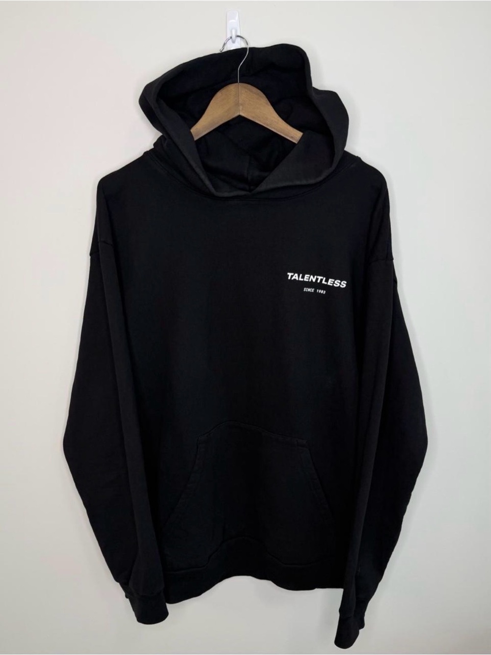 Talentless Heavyweight Circle Logo Hoodie | Relaxed Fit XL